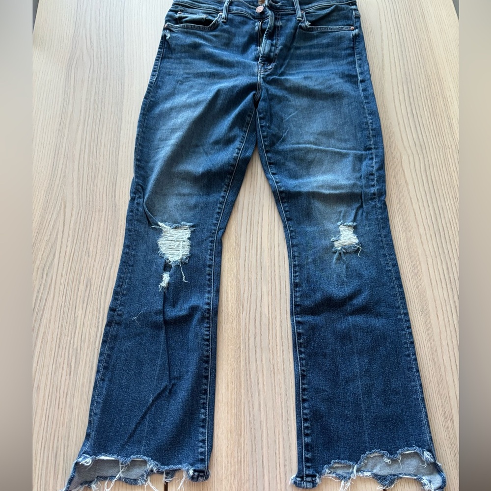MOTHER The Insider Crop Step Chew Jeans